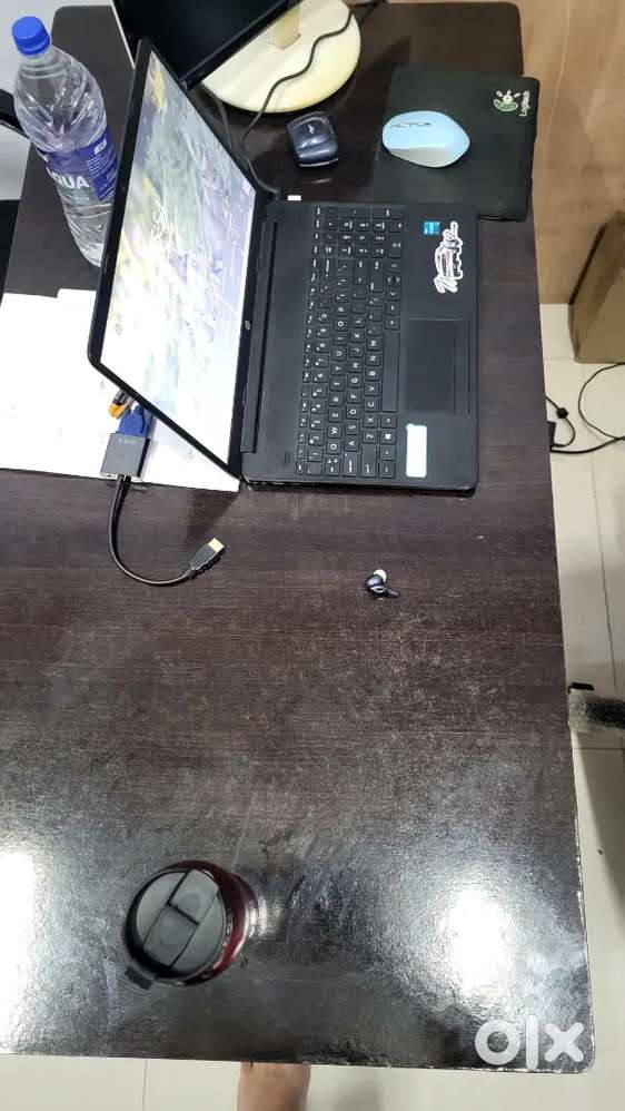 Office table