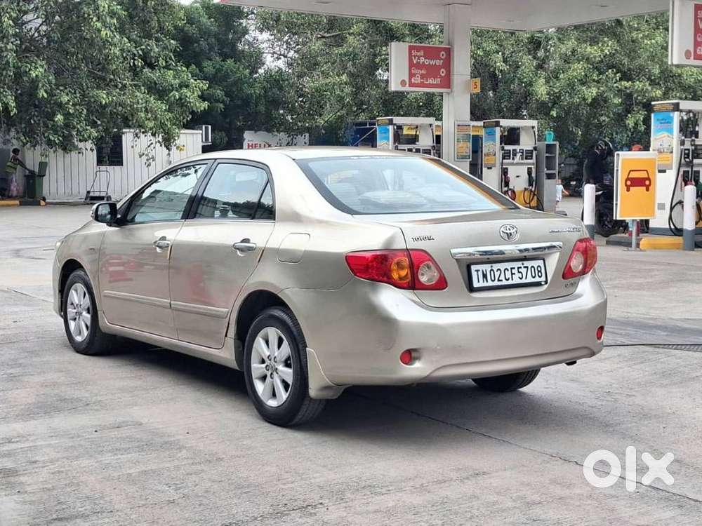 Toyota Corolla Altis G, 2010, Petrol