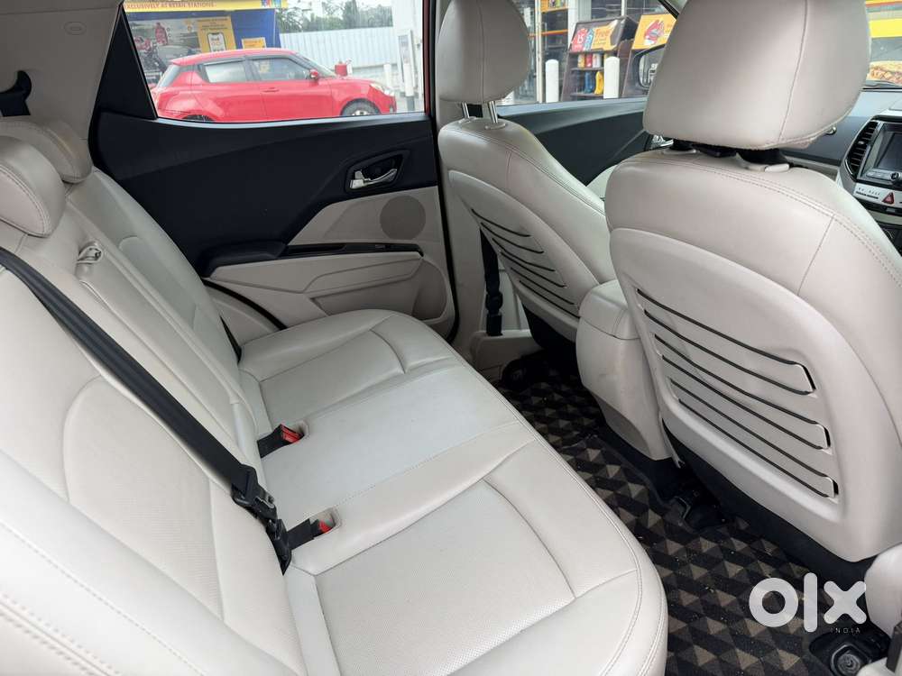 Mahindra Xuv300 W8 Option Diesel, 2019, Diesel