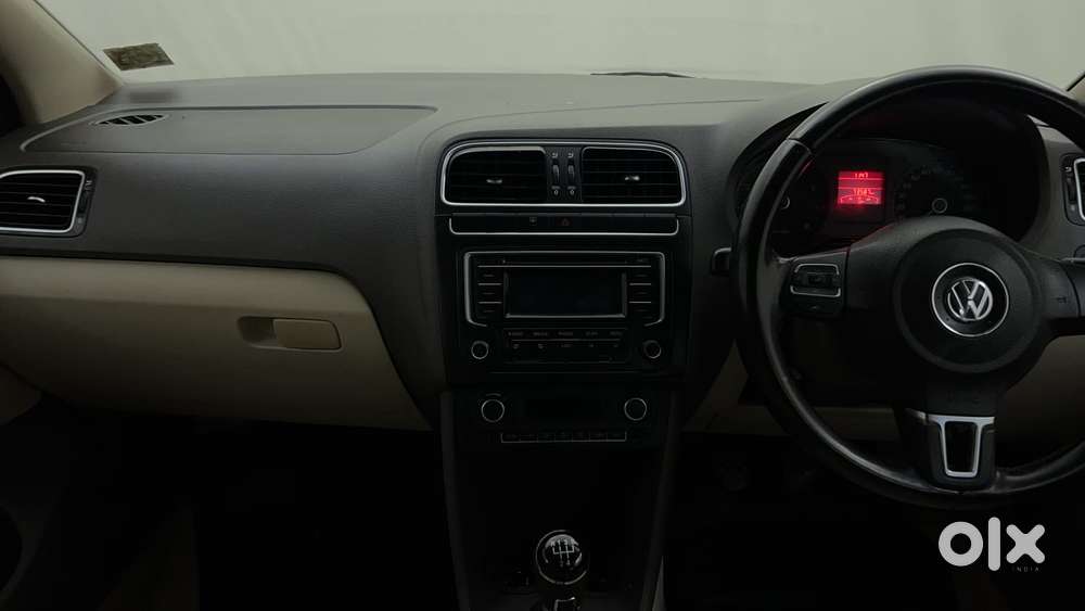 Volkswagen Vento 2010-2013 Petrol Highline, 2014, Petrol