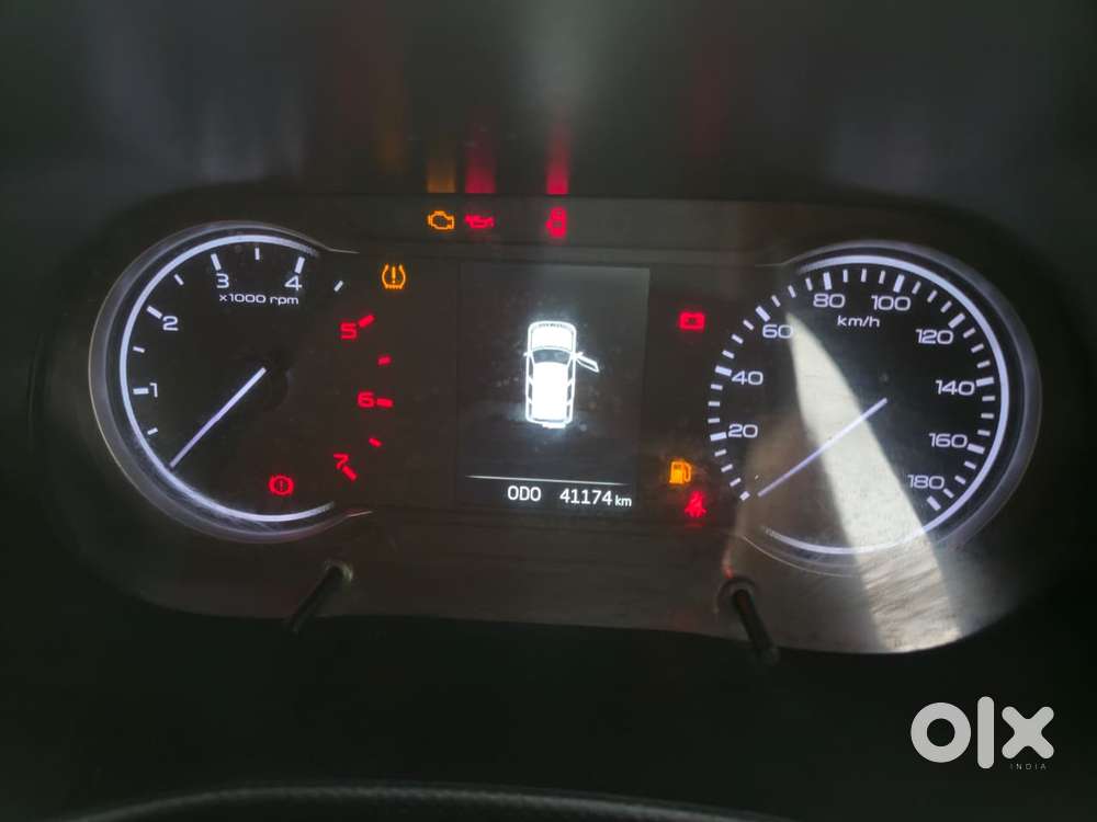 Mahindra Bolero Neo N8, 2023, Diesel