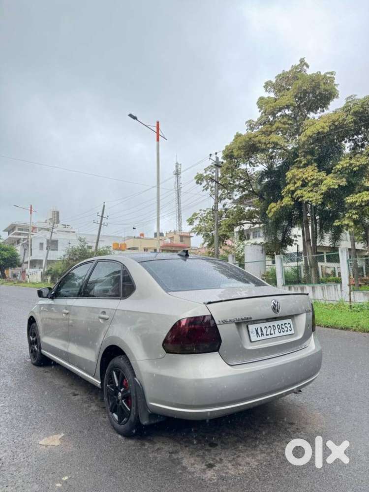 Volkswagen Vento Ipl Ii Petrol Highline At, 2013, Petrol