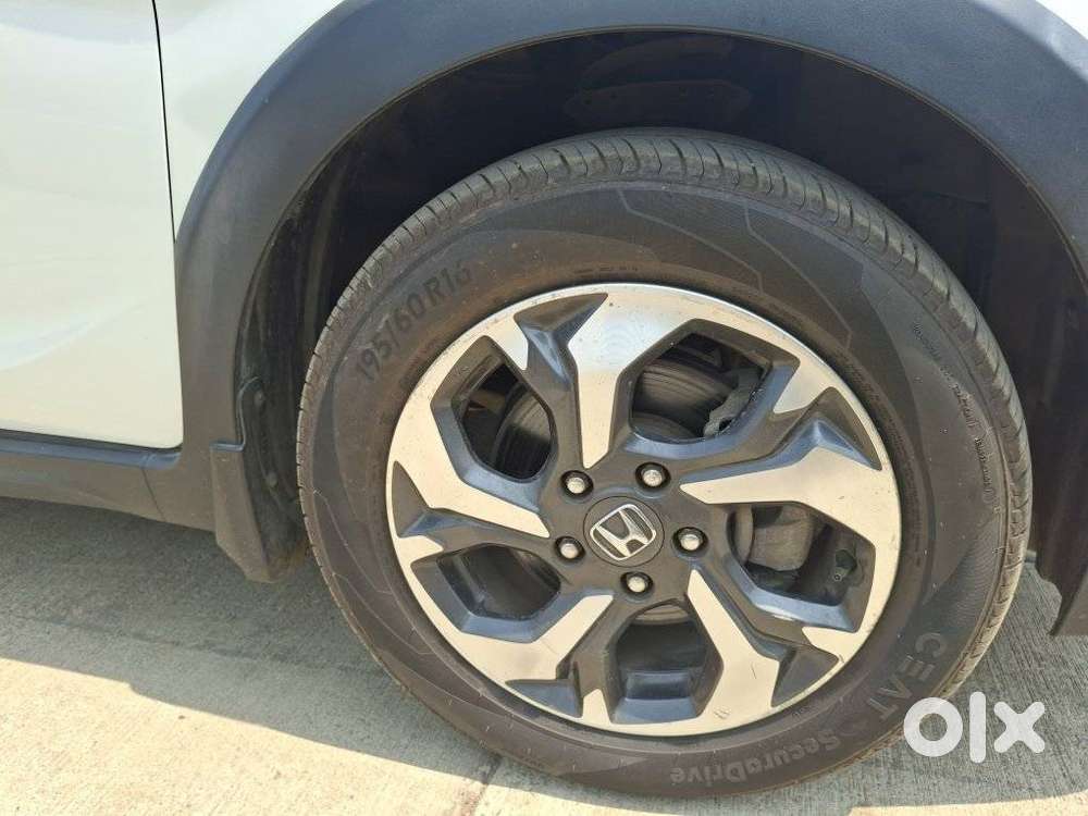 Honda Br-v I-vtec V Mt, 2016, Petrol