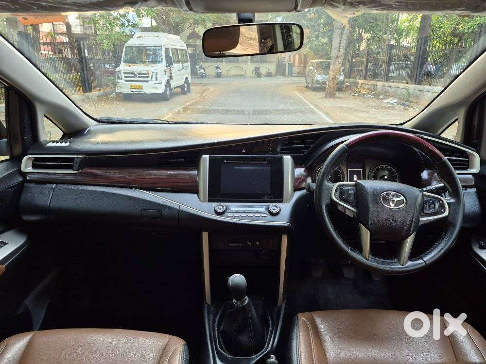 Toyota Innova Crysta 2.4 V 7 Str, 2018, Diesel
