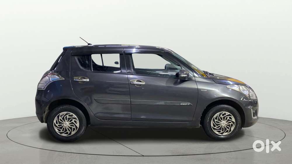 Maruti Suzuki Swift Vxi, 2015, Petrol