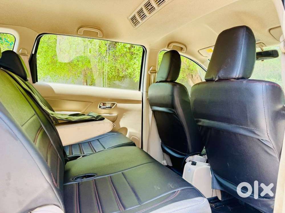 Maruti Suzuki Ertiga 2022-2023  Vxi, 2023, Petrol