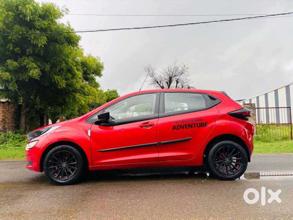 Tata Altroz 1.2 Xe, 2020, Petrol
