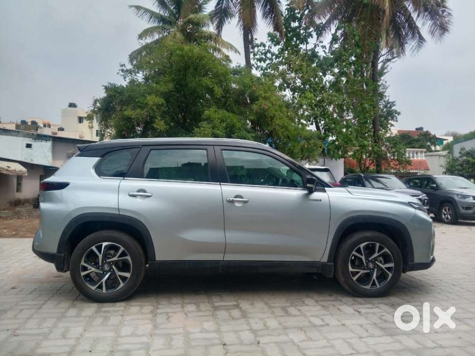 Toyota Urban Cruiser Hyryder V Hybrid Aero Edition, 2023, Petrol