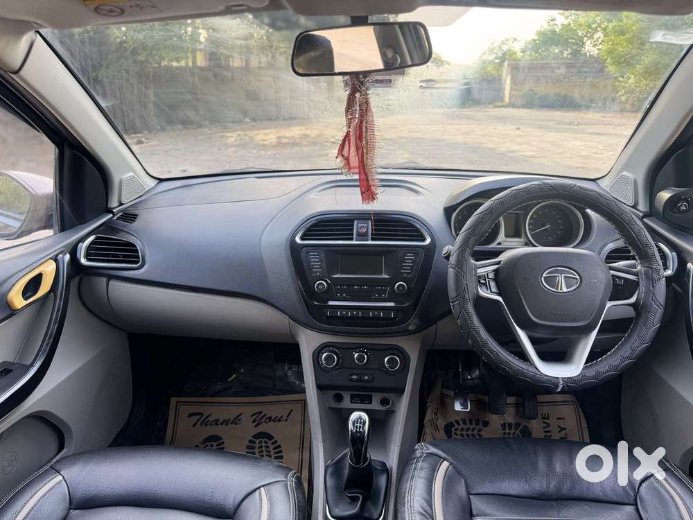 Tata Tiago 1.2 Revotron Xz (o), 2016, Petrol