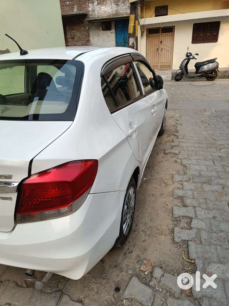 Honda Amaze Diesel 2013