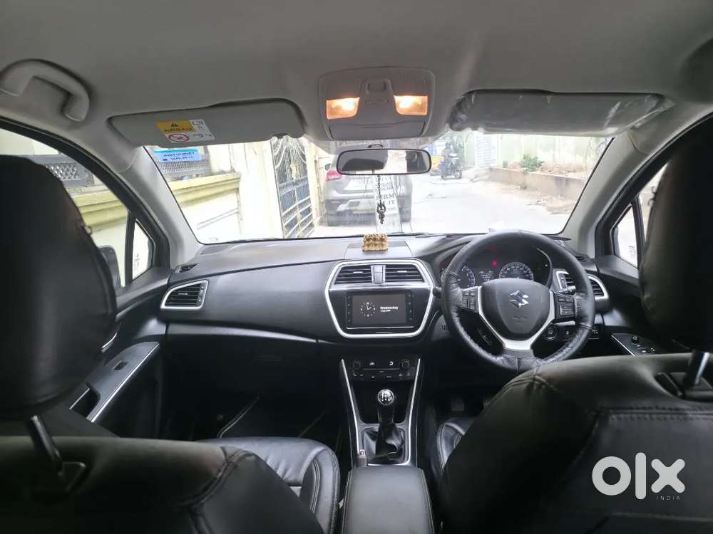 Maruti Suzuki S Cross 2022 Petrol Well Maintained