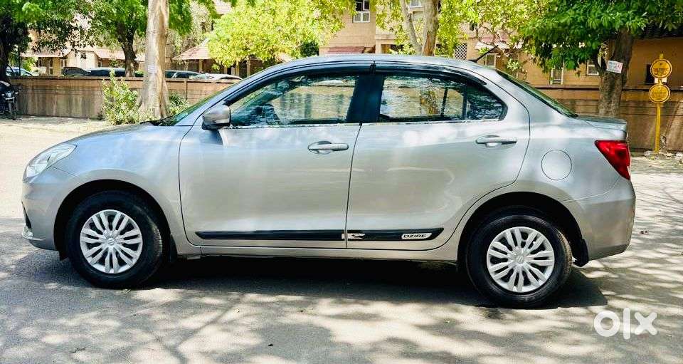 Maruti Suzuki Dzire 1.2 Vxi, 2021, Petrol