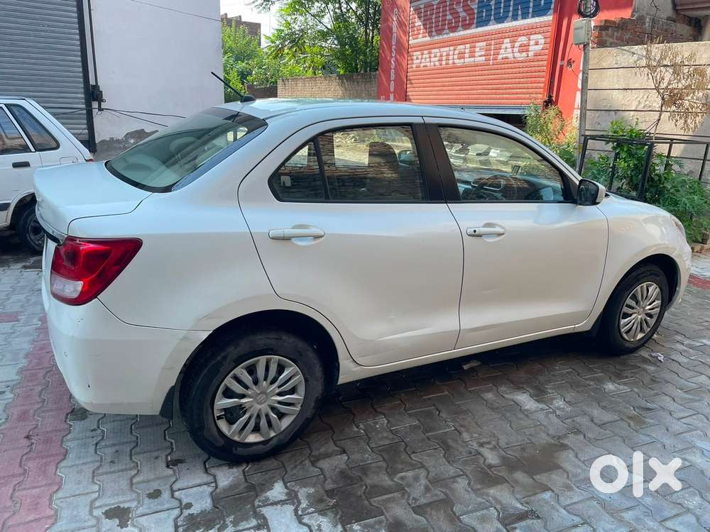Dzire 2023 Model Good Condition Ik Hath Chle Hai Petrol