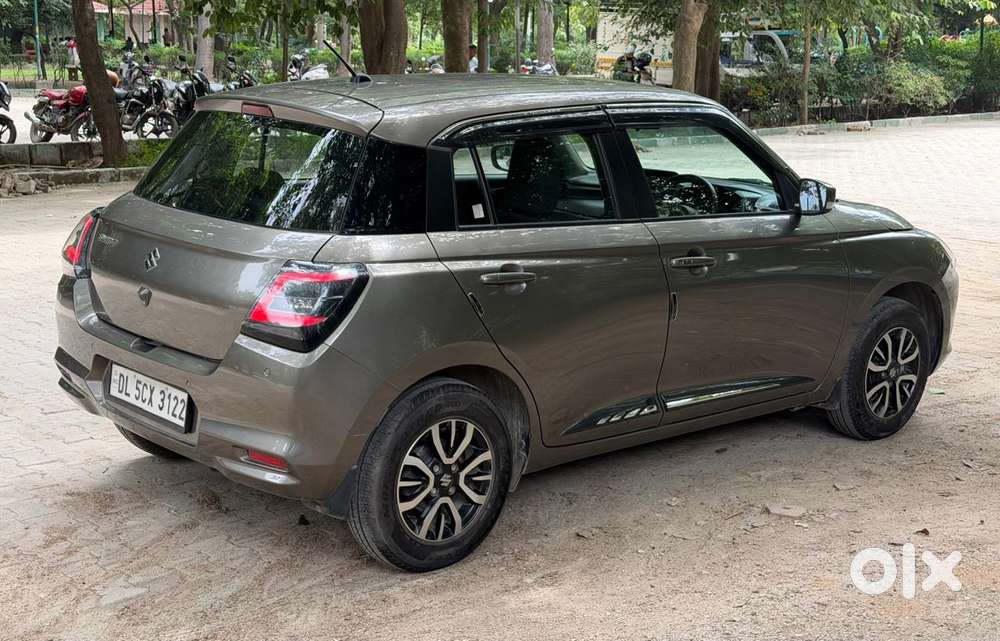 Maruti Suzuki Swift Lxi Optional-o, 2025, Petrol
