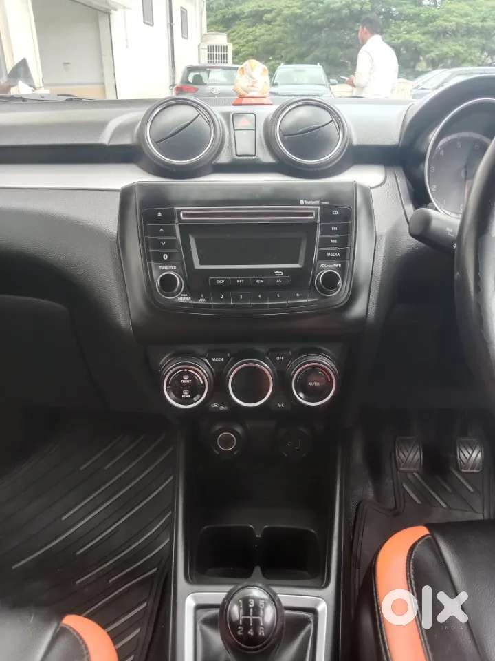 Maruti Suzuki Swift 1.3 Zxi, 2018, Petrol