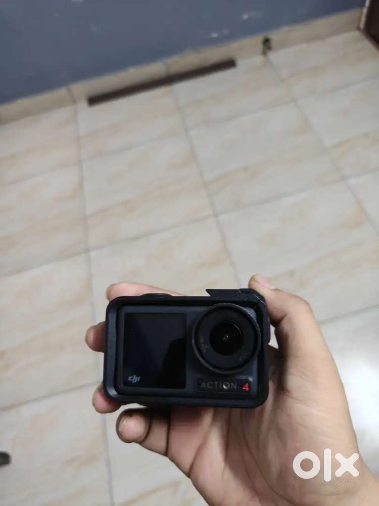 DJI Osmo Action 4 (GoPro)