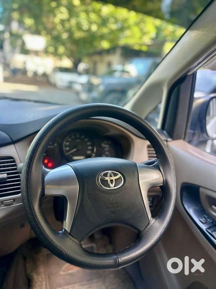 Toyota Innova 2.5 G (diesel) 7 Seater, 2016, Diesel