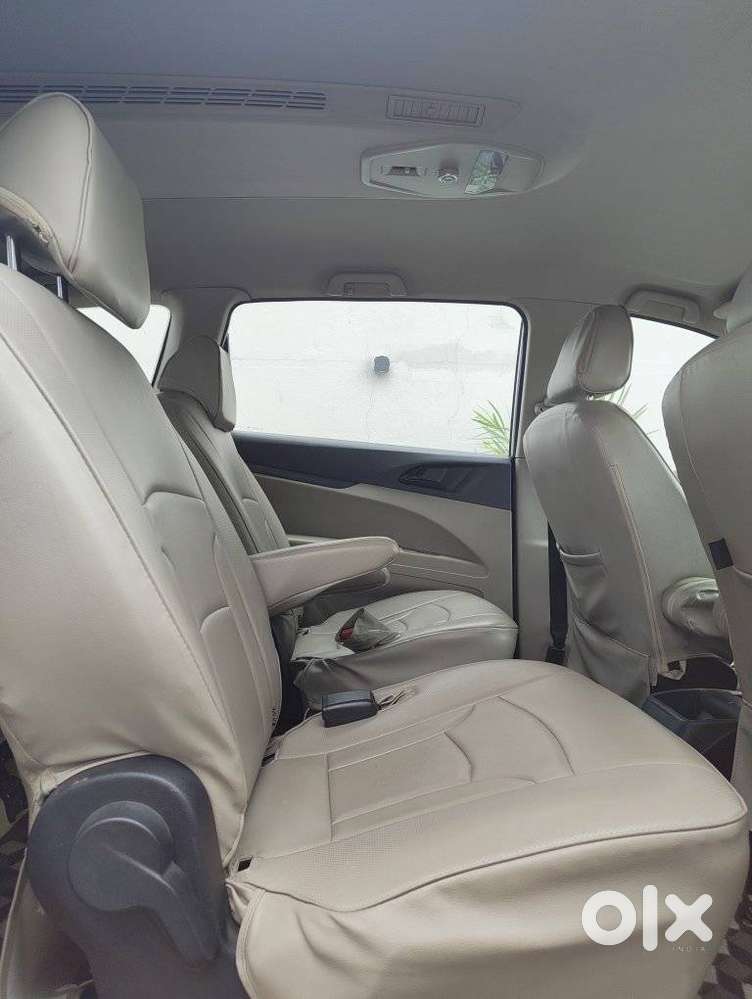 Mahindra Marazzo M2, 2019, Diesel