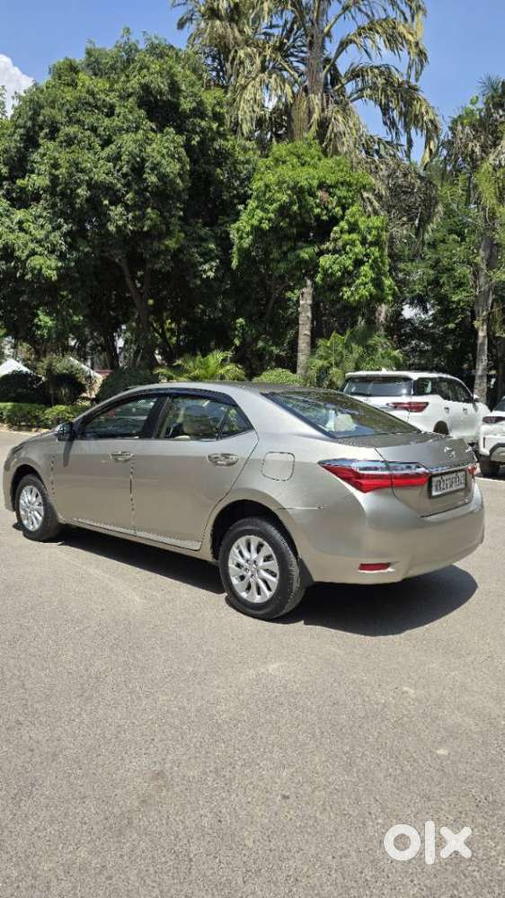 Toyota Corolla Altis 2013-2017 G At, 2017, Petrol
