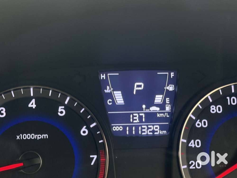 Hyundai Verna Fluidic 1.6 Vtvt Sx Automatic, 2014, Petrol