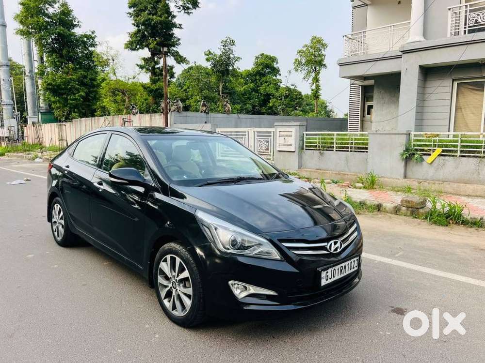 Hyundai Verna Sx(o) Petrol At, 2015, Petrol