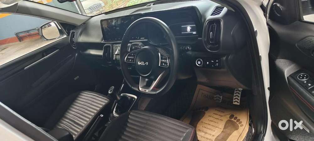 Kia Sonet 2023 Petrol Well Maintained