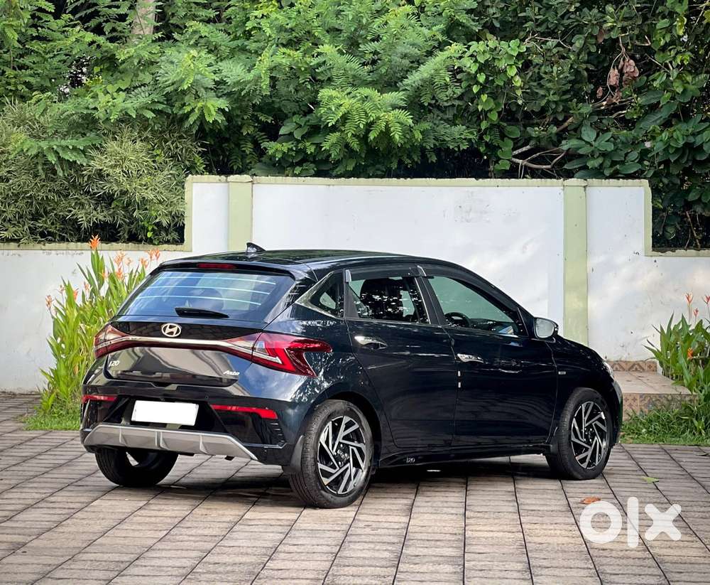 Hyundai I20 Asta (o) 1.2 Ivt, 2024, Petrol