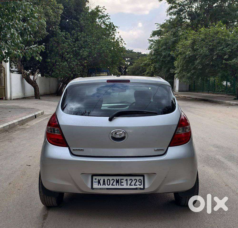 Hyundai I20 Asta 1.4 (o), With Sunroof Diesel, 2010, Diesel