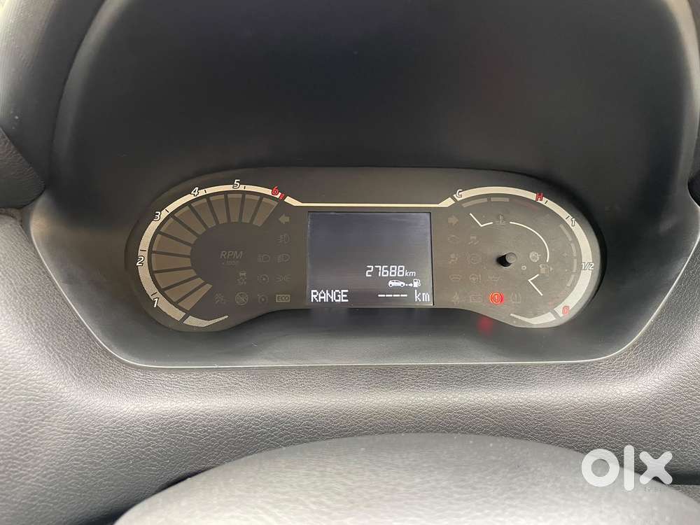 Nissan Magnite Visia Mt, 2024, Petrol