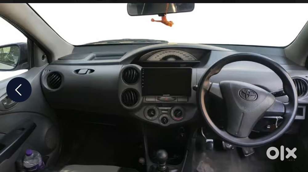Toyota Etios Liva 2012
