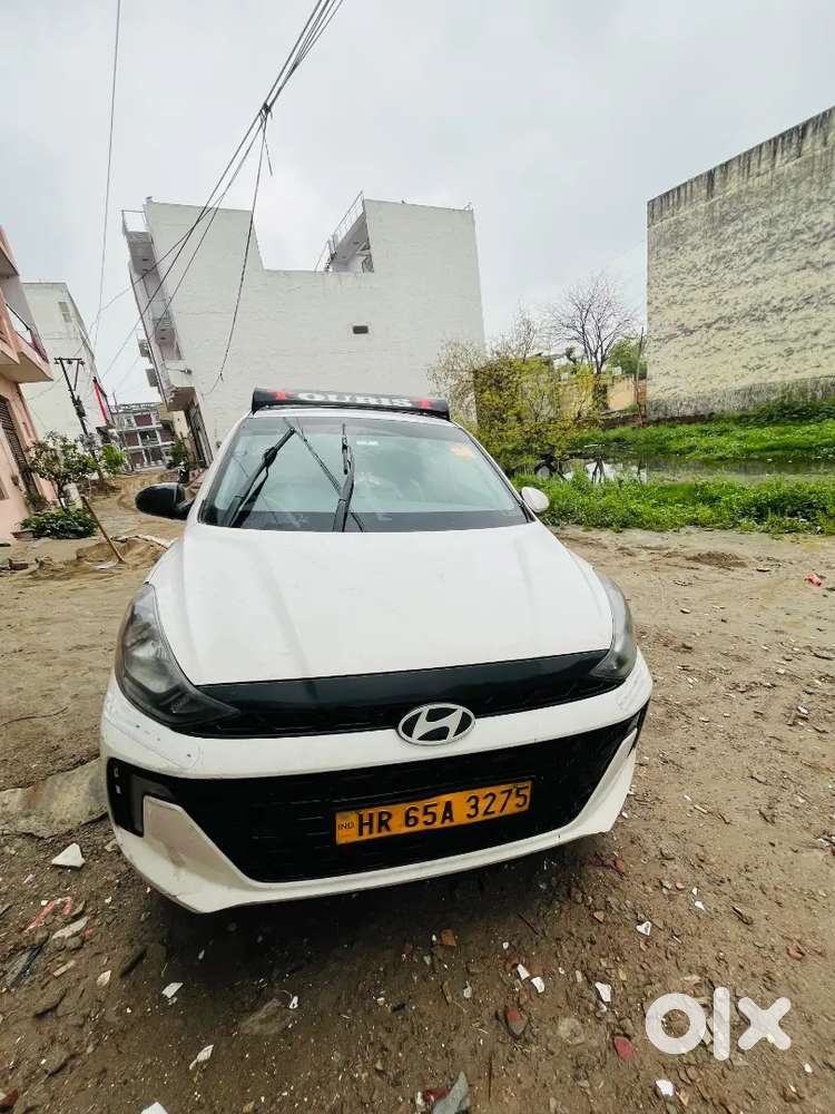 Hyundai Aura 2023 Cng & Hybrids 140 Km Driven