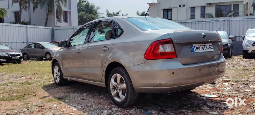 Skoda Rapid 2013-2016 1.5 Tdi At Ambition Plus, 2012, Petrol