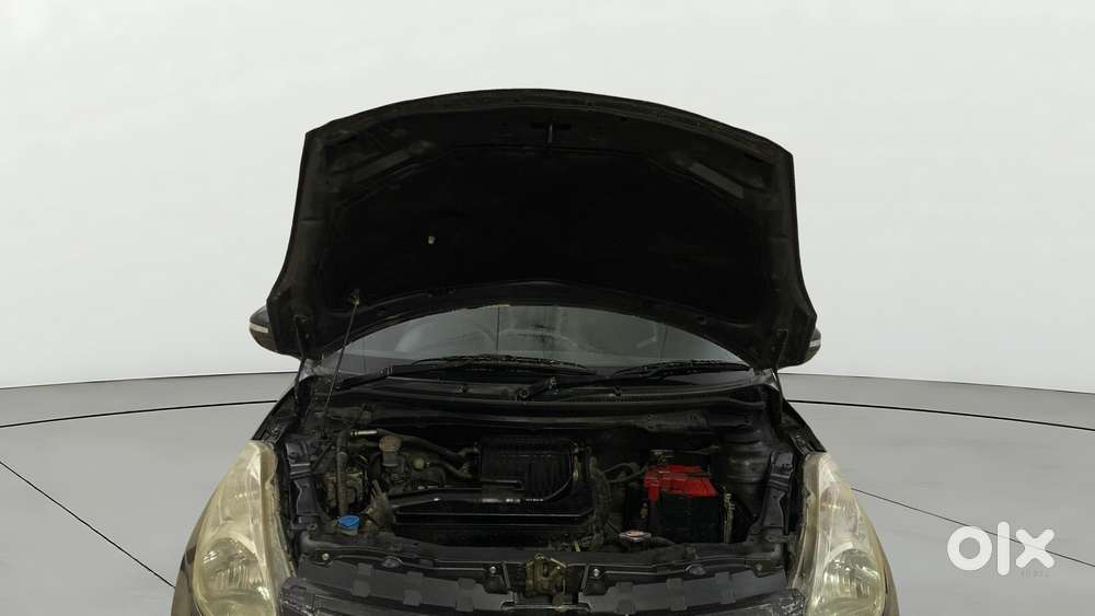 Maruti Suzuki Swift Zxi, 2016, Petrol