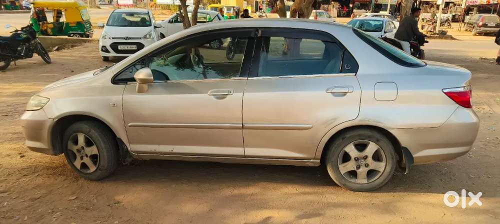 Honda City Zx 2008 Cng & Hybrids 62000 Km Driven