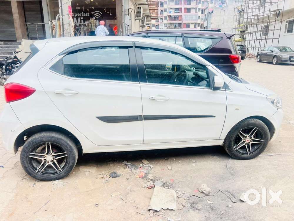 Tata Tiago 2016