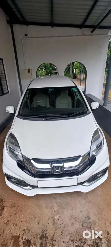 Honda Mobilio Diesel 2014 Variant