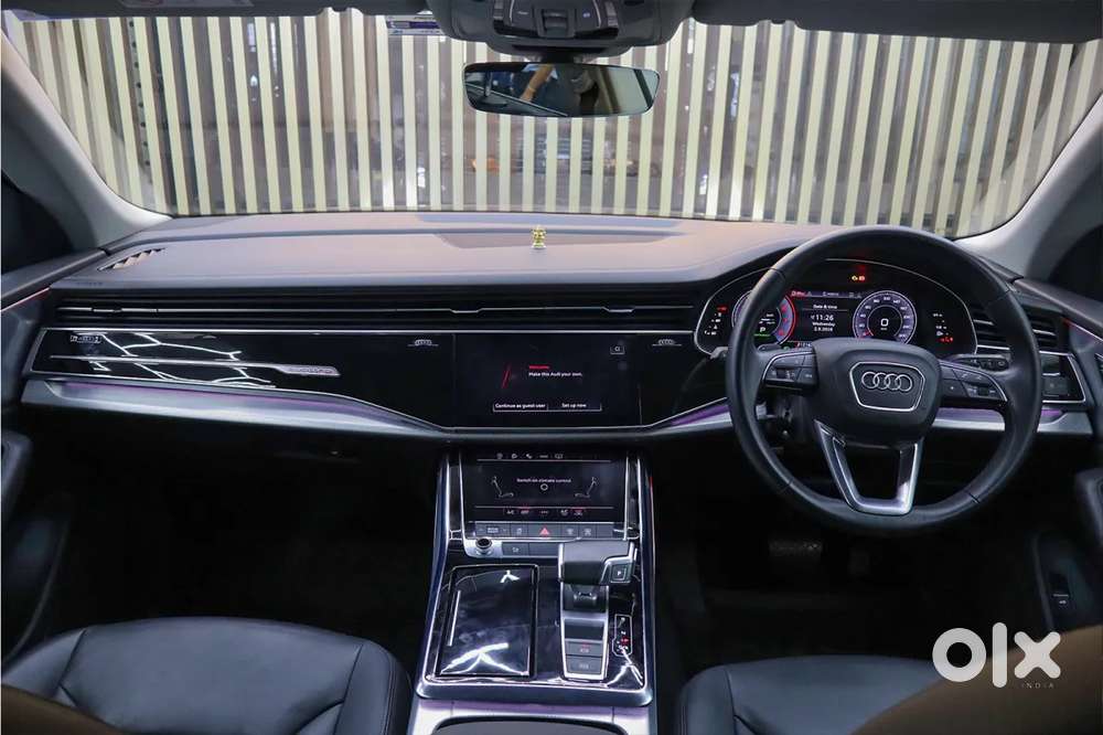 Audi Q8 3.0 Celebration Edition, 2023, Petrol