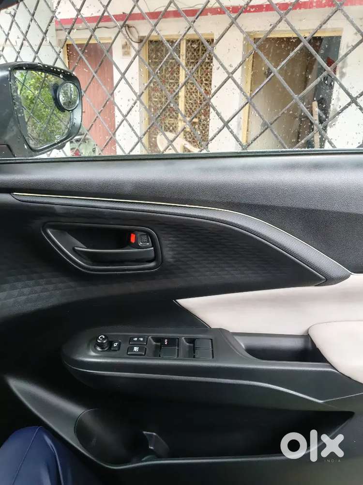 Maruti Swift  July 2025 Lxi Upgraded To Zxi+  Excellent Condition
