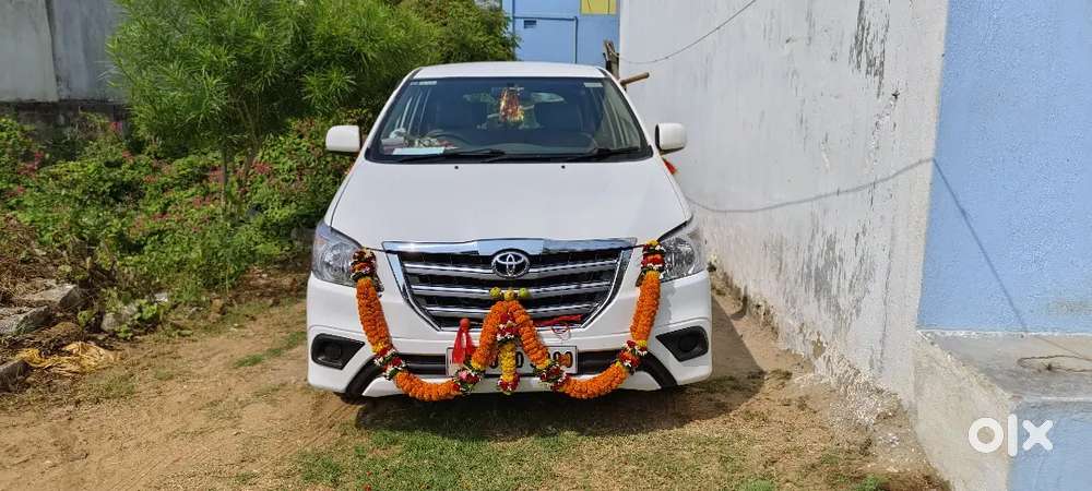 Toyota Innova 2.5 Gx 2014