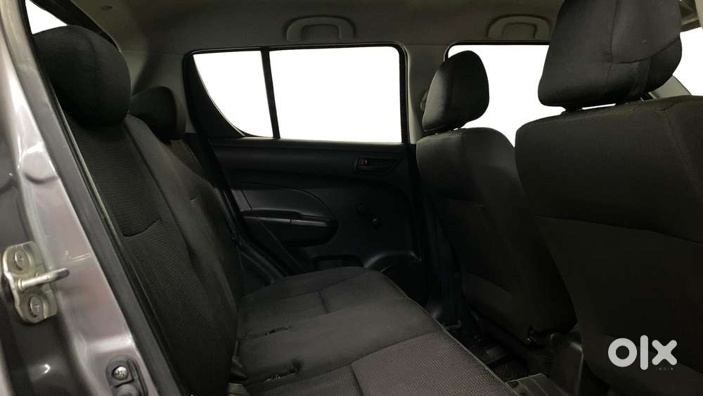 Maruti Suzuki Swift 1.2 Lxi (o), 2015, Petrol