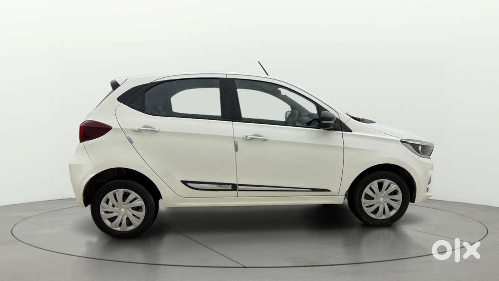 Tata Tiago 1.2 Revotron Xz Plus, 2022, Cng & Hybrids