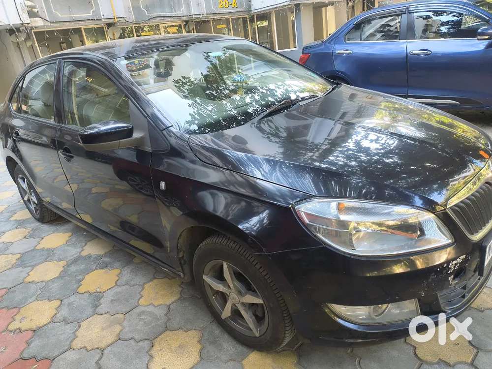Skoda Rapid 2013 Petrol 60000 Km Driven