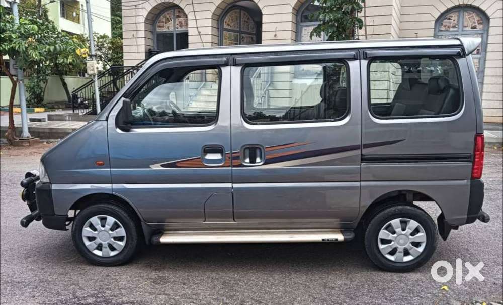 Maruti Suzuki Eeco 5 Seater Ac, 2017, Petrol
