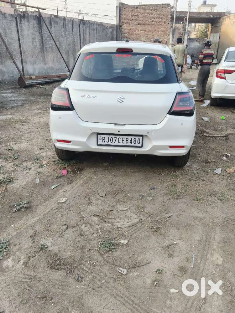 Maruti Suzuki New-gen Swift 2025 Petrol 15000 Km Driven