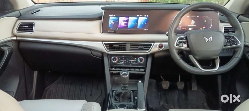 Mahindra Xuv700 2.2 Ax 7 Diesel Mt Str, 2024, Diesel
