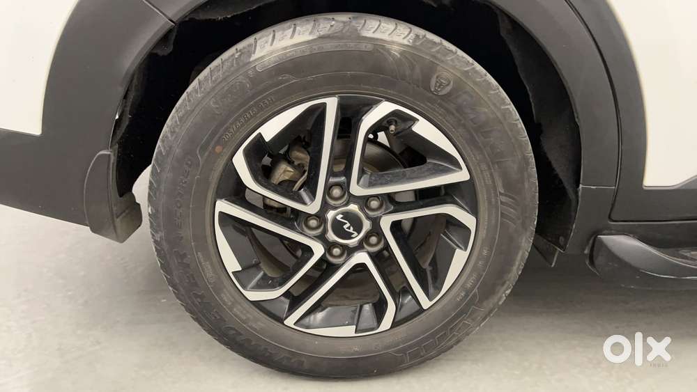 Kia Carens 1.5 Luxury Plus Diesel At 7 Str, 2022, Diesel