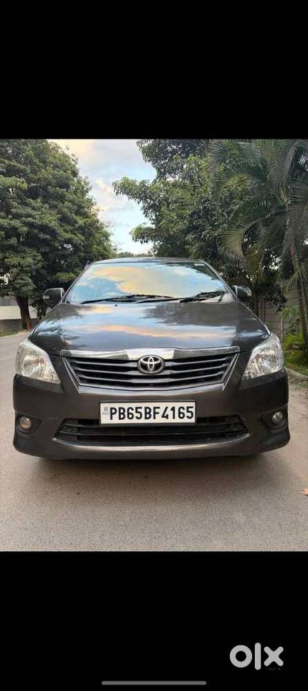 Toyota Innova 2.5 V 7 Str, 2013, Diesel