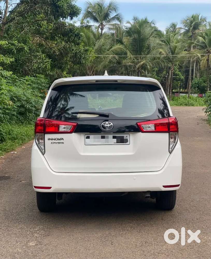 Toyota Innova Crysta 2018 Diesel Manual
