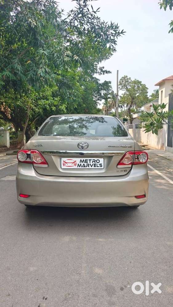 Toyota Corolla Altis 2010-2013 1.8 J, 2011, Diesel