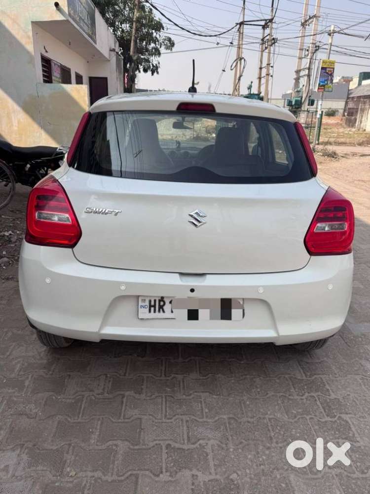 Maruti Suzuki Swift Lxi Option, 2019, Cng & Hybrids